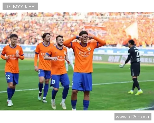 季后赛激烈冲突升温 球员与教练当场爆发严重争执引发关注